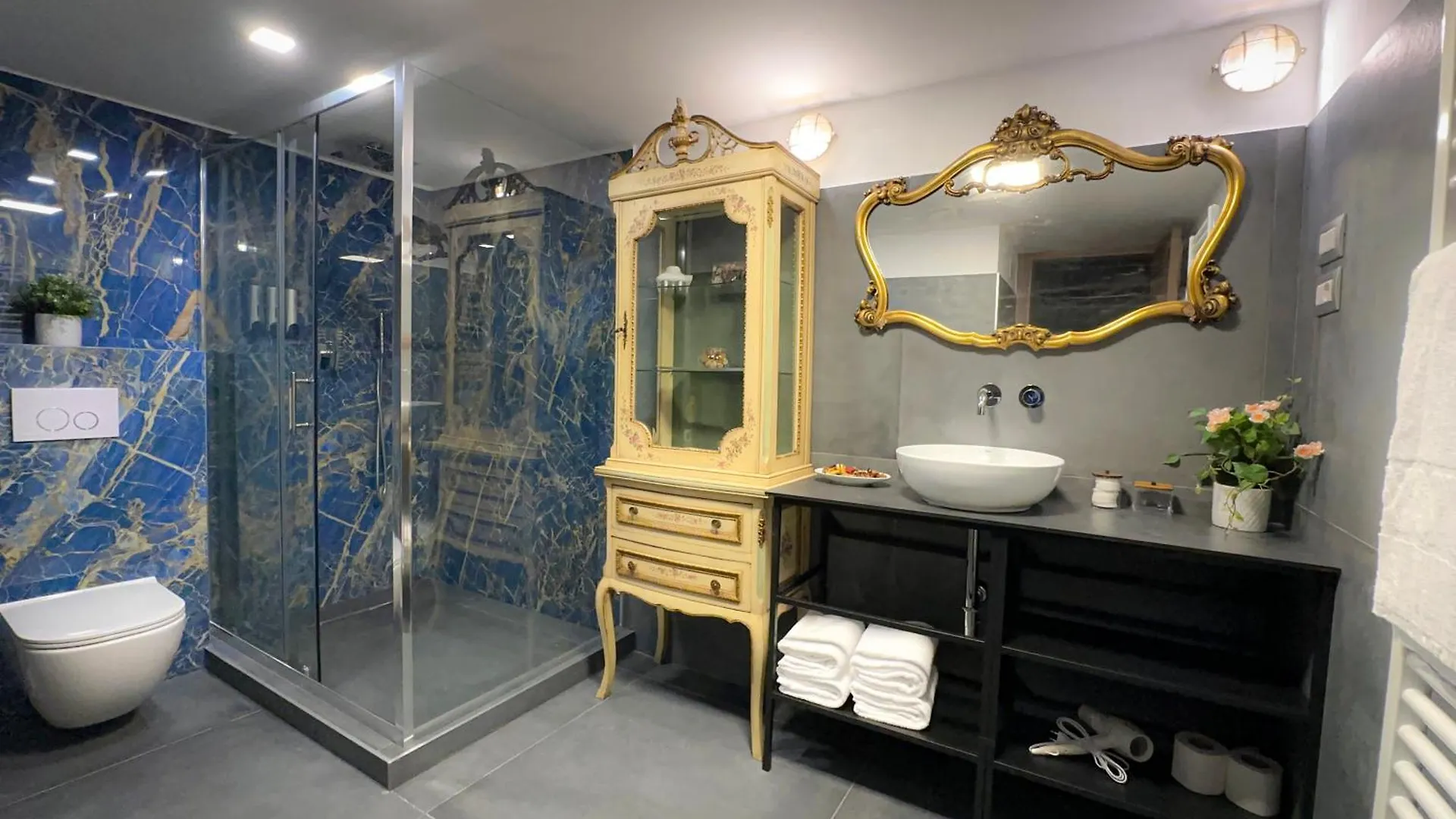 The Address Loft - Devotion Apartamento Budapeste